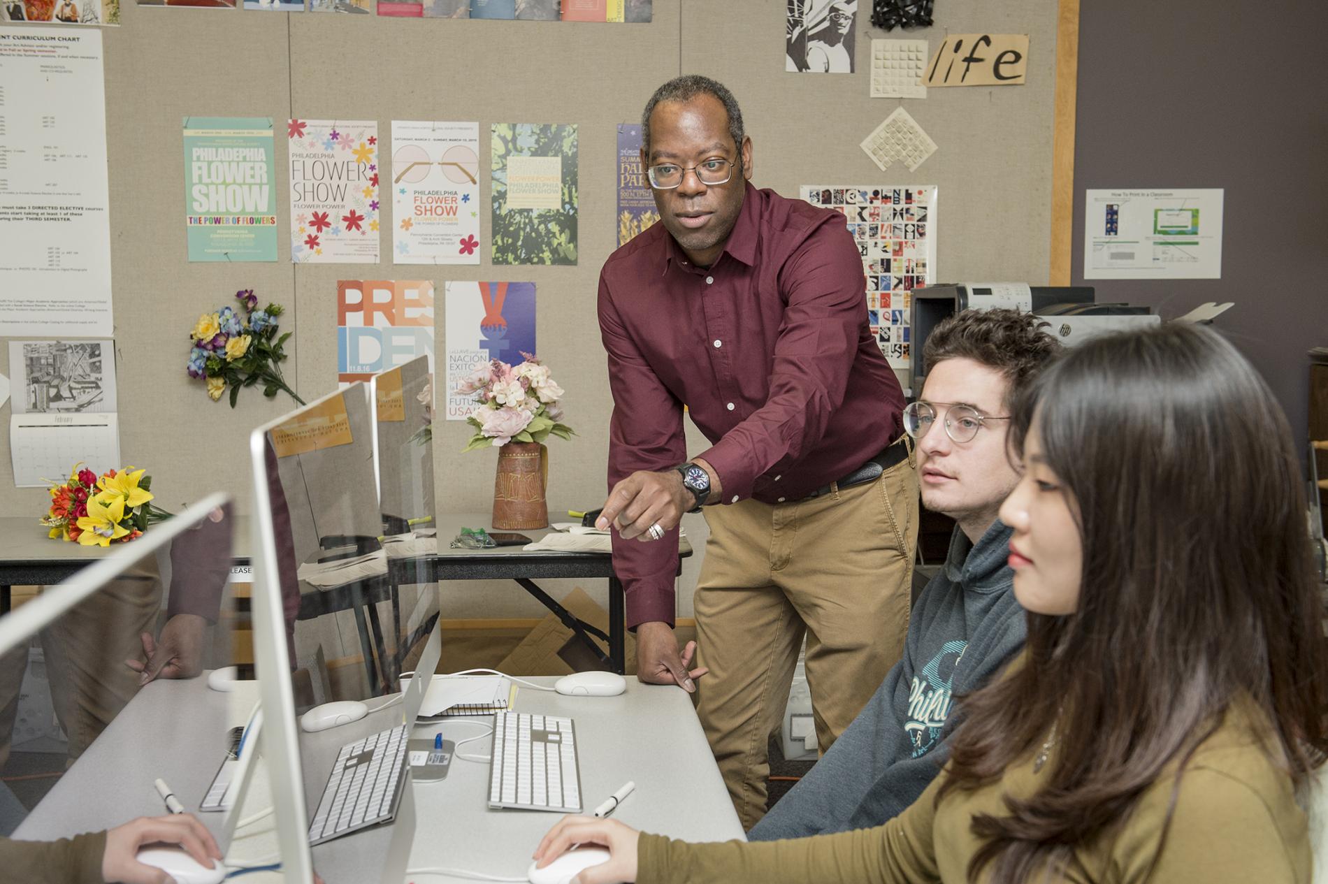 Terry Teaching computer art