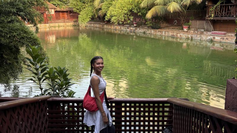 Sanaa by a lake in Ghana