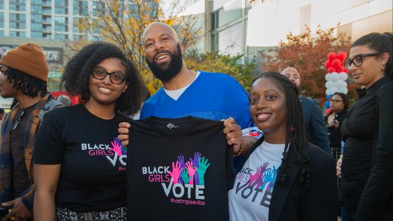 Students wearing CCP Votes teeshirt