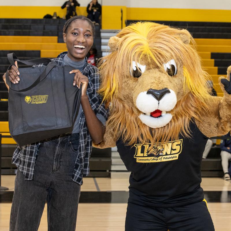 Student and Roary